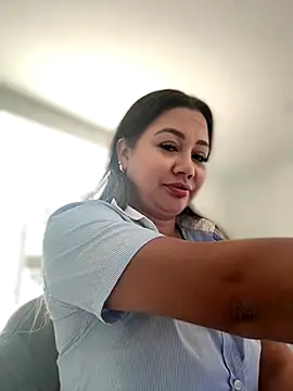 Snapshot of ValeryGrey chatting on November 11, 2025, 4:51 pm ValeryGrey online show from November 11, 2025, 4:51 pm