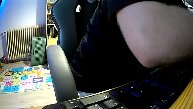 anonymus9006 online show from March 6, 2026, 10:56 am