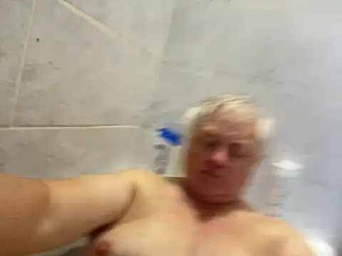 bigbadjon69 online show from May 18, 2026, 9:48 am