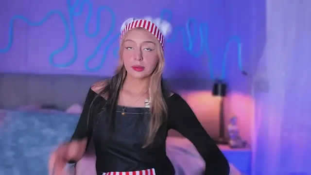 Sofly s online show from February 21, 2026, 11:55 am