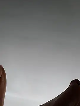 Kissmyfeetnow online show from February 21, 2025, 5:31 pm