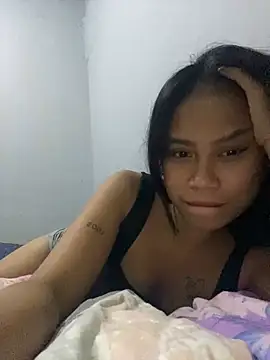 Snapshot of Imyourpinay chatting on January 2, 2025, 7:33 am Imyourpinay online show from January 2, 2025, 7:33 am