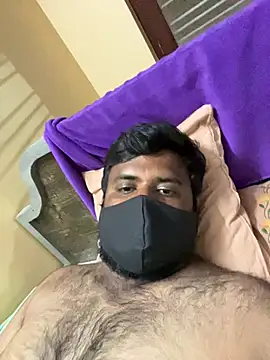 pavanappi098 online show from March 6, 2025, 5:22 pm