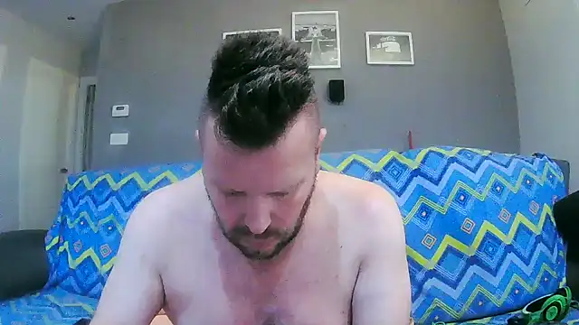 txan9876 online show from September 14, 2025, 2:05 pm