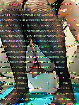 Ero1990xh online show from May 15, 2026, 9:00 pm