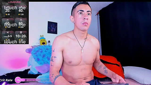 Snapshot of Andy_naughty1 chatting on October 31, 2025, 4:35 am Andy naughty1 online show from October 31, 2025, 4:35 am