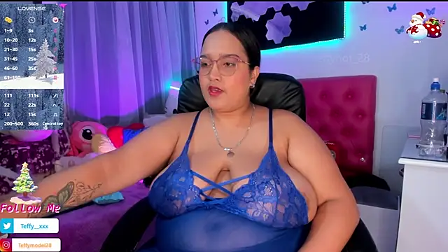 Snapshot of Teffy__xxx chatting on December 6, 2024, 1:40 am Teffy xxx online show from December 6, 2024, 1:40 am