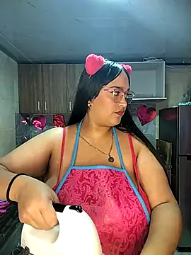 Snapshot of Teffy__xxx chatting on February 14, 2025, 10:04 pm Teffy xxx online show from February 14, 2025, 10:04 pm