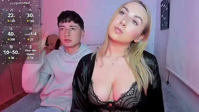 Snapshot of sophi_mooreno chatting on January 9, 2025, 11:02 pm sophi mooreno online show from January 9, 2025, 11:02 pm