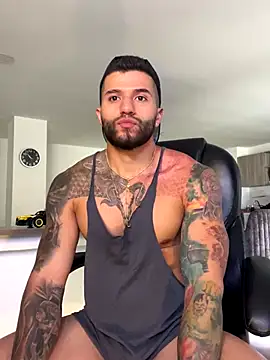 Snapshot of Frank_Farrell chatting on September 17, 2025, 8:54 pm Frank Farrell online show from September 17, 2025, 8:54 pm