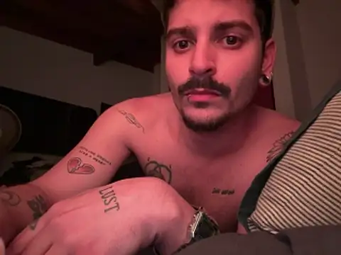 mrtnivnn online show from February 8, 2026, 12:03 am