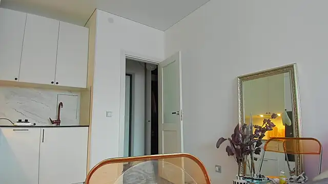 Kossie  online show from February 6, 2025, 11:54 am