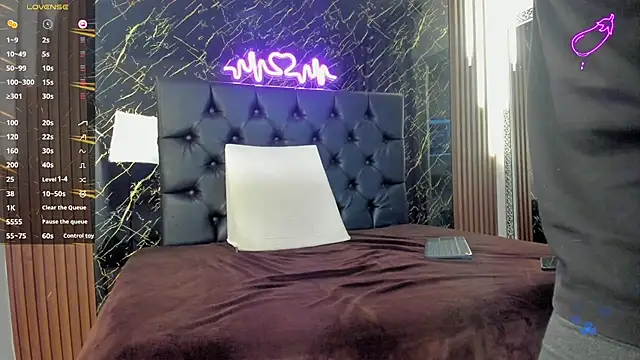 keane lee online show from November 19, 2025, 12:49 pm