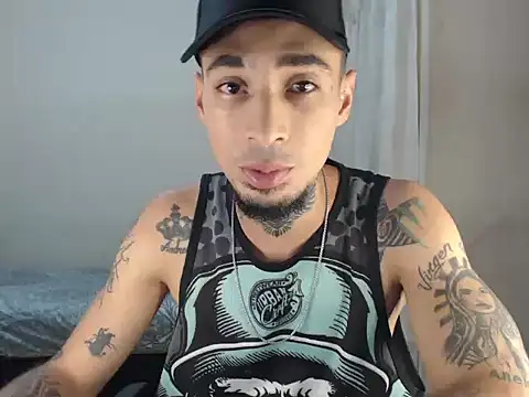 emiliano hottt online show from December 15, 2024, 9:56 am