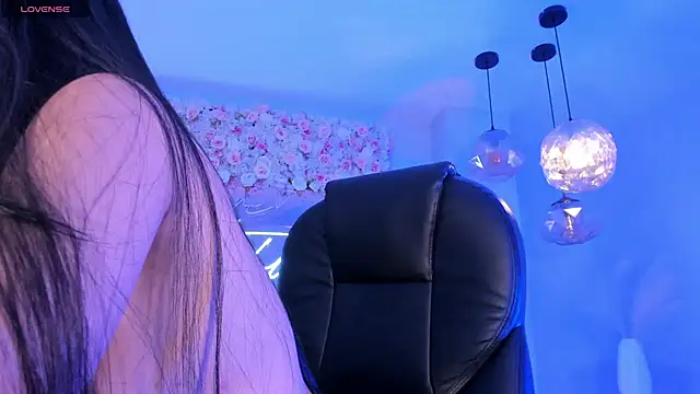 Snapshot of JadeEvansX chatting on December 26, 2024, 9:15 pm JadeEvansX online show from December 26, 2024, 9:15 pm