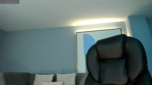 Snapshot of JadeEvansX chatting on February 18, 2025, 5:42 pm JadeEvansX online show from February 18, 2025, 5:42 pm