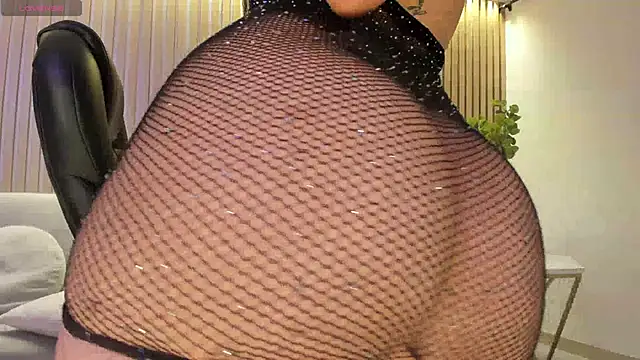 Snapshot of JadeEvansX chatting on February 20, 2025, 8:47 pm JadeEvansX online show from February 20, 2025, 8:47 pm