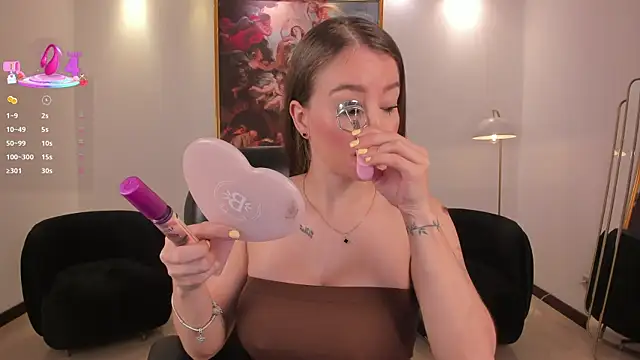 MaryLewis  online show from February 23, 2026, 11:40 am