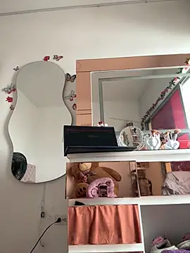 Snapshot of jailyncam_ chatting on November 28, 2025, 2:31 pm jailyncam online show from November 28, 2025, 2:31 pm