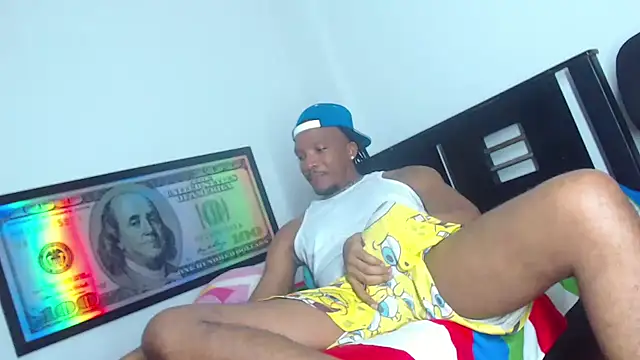 Snapshot of bigdickxblackx chatting on January 25, 2025, 2:04 am bigdickxblackx online show from January 25, 2025, 2:04 am