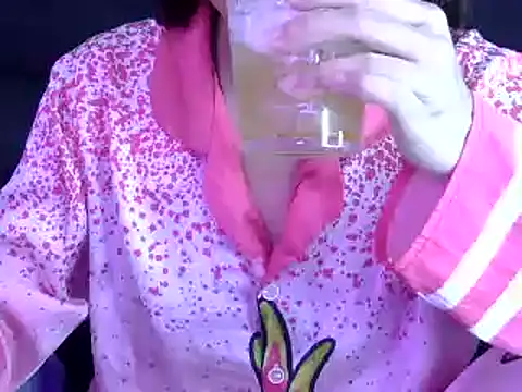 Bee 2k online show from October 19, 2025, 4:46 am