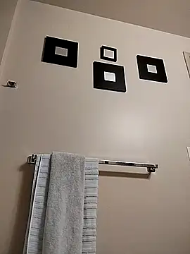 Snapshot of eatmeplease44 chatting on January 9, 2026, 10:44 pm eatmeplease44 online show from January 9, 2026, 10:44 pm