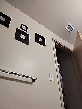 Snapshot of eatmeplease44 chatting on February 13, 2026, 8:16 pm eatmeplease44 online show from February 13, 2026, 8:16 pm