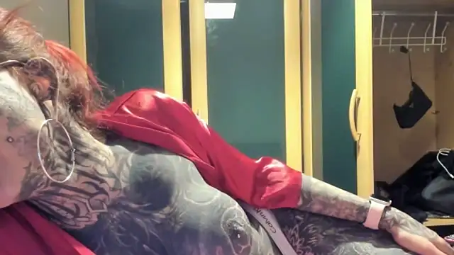 Snapshot of tamarapervert chatting on November 21, 2025, 10:41 pm tamarapervert online show from November 21, 2025, 10:41 pm