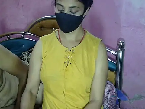 Indian Horny Wife online show from March 12, 2026, 7:31 pm