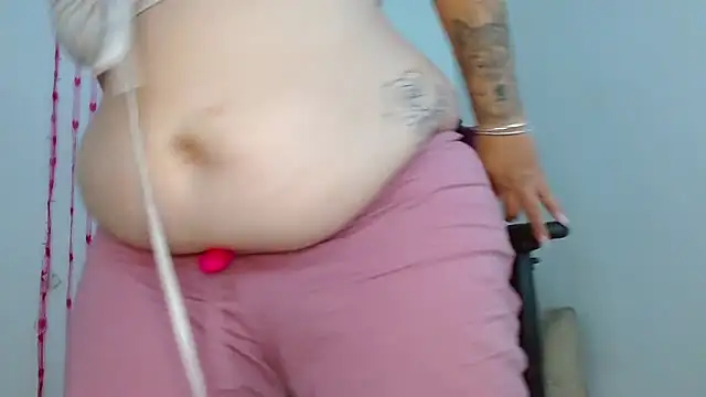 Snapshot of Vicktoria_Foxy chatting on January 31, 2025, 10:20 am Vicktoria Foxy online show from January 31, 2025, 10:20 am