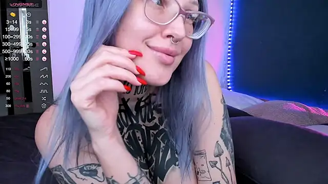 Snapshot of Eurusholmess chatting on January 25, 2025, 9:57 am Eurusholmess online show from January 25, 2025, 9:57 am