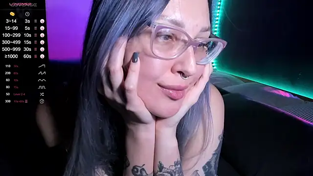 Snapshot of Eurusholmess chatting on March 21, 2025, 5:34 pm Eurusholmess online show from March 21, 2025, 5:34 pm