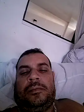 Snapshot of Ben_joseph1976 chatting on January 6, 2025, 10:47 pm Ben joseph1976 online show from January 6, 2025, 10:47 pm