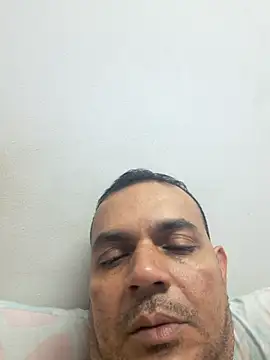 Snapshot of Ben_joseph1976 chatting on September 24, 2025, 1:20 am Ben joseph1976 online show from September 24, 2025, 1:20 am