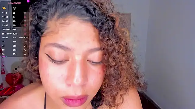 LilyBrunette online show from March 19, 2025, 1:21 am