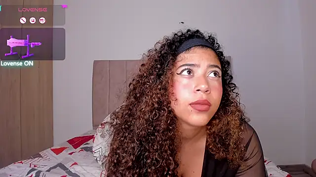 LilyBrunette online show from December 4, 2025, 7:55 pm