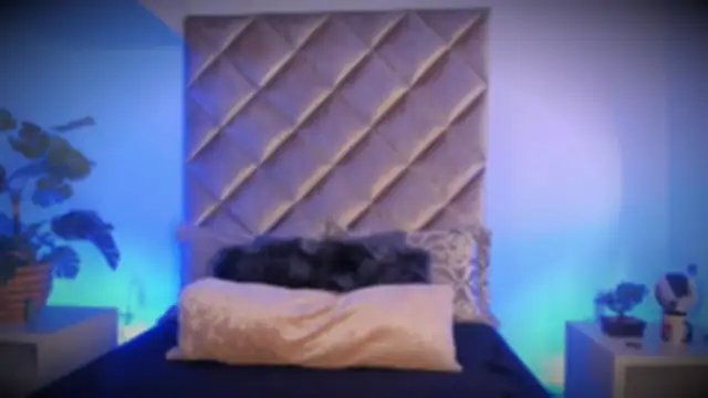 Snapshot of malaia_hills chatting on November 10, 2025, 6:40 pm malaia hills online show from November 10, 2025, 6:40 pm