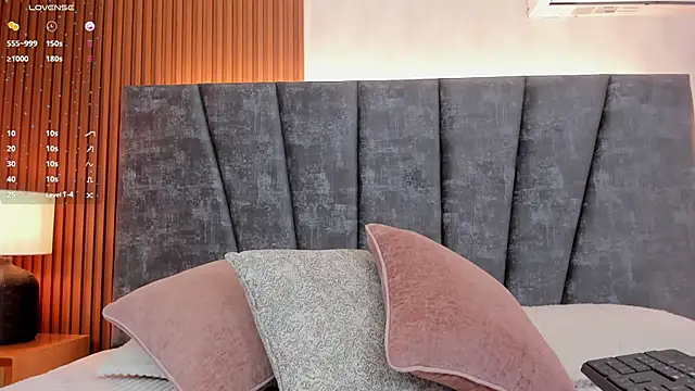 Snapshot of Falak_sweett_ chatting on January 23, 2025, 12:09 pm Falak sweett online show from January 23, 2025, 12:09 pm