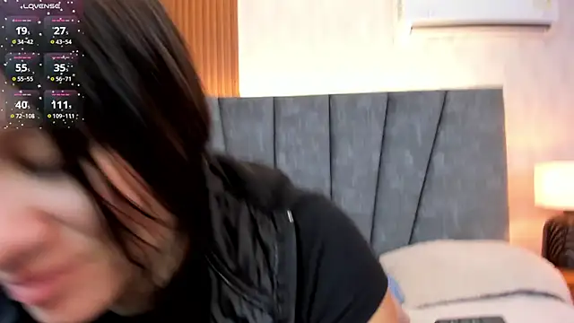 Snapshot of Falak_sweett_ chatting on October 24, 2025, 12:34 pm Falak sweett online show from October 24, 2025, 12:34 pm