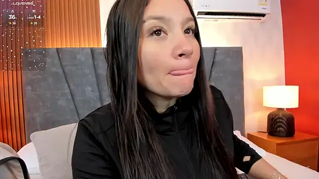 Snapshot of Falak_sweett_ chatting on November 26, 2025, 12:28 pm Falak sweett online show from November 26, 2025, 12:28 pm