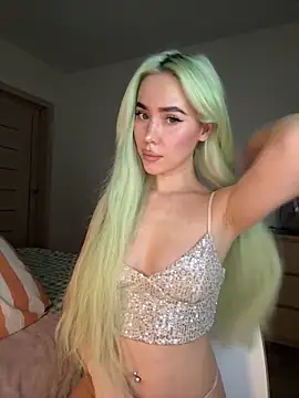 Snapshot of xDinnax chatting on January 23, 2025, 1:45 pm xDinnax online show from January 23, 2025, 1:45 pm