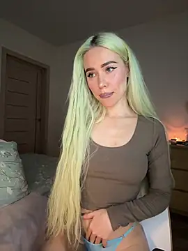 Snapshot of xDinnax chatting on January 27, 2025, 2:46 pm xDinnax online show from January 27, 2025, 2:46 pm