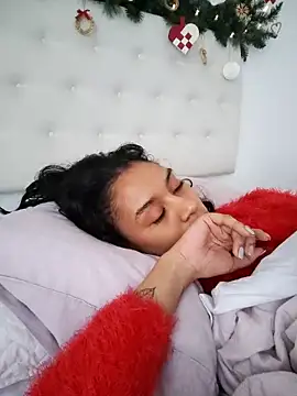 Leaberry online show from December 22, 2025, 10:40 pm