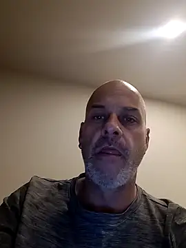 Snapshot of Ryeguy6969 chatting on December 9, 2024, 3:29 am Ryeguy6969 online show from December 9, 2024, 3:29 am