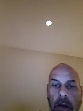 Snapshot of Ryeguy6969 chatting on December 25, 2024, 9:43 pm Ryeguy6969 online show from December 25, 2024, 9:43 pm