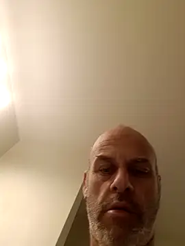 Snapshot of Ryeguy6969 chatting on January 3, 2025, 8:43 pm Ryeguy6969 online show from January 3, 2025, 8:43 pm