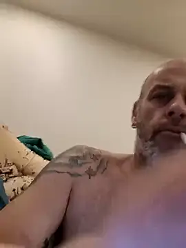 Snapshot of Ryeguy6969 chatting on January 6, 2025, 12:59 am Ryeguy6969 online show from January 6, 2025, 12:59 am