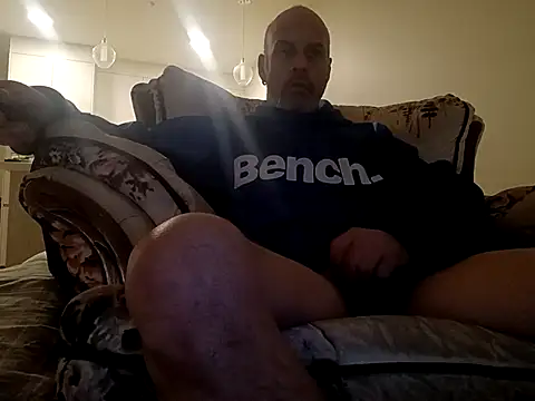 Snapshot of Ryeguy6969 chatting on February 19, 2025, 2:12 am Ryeguy6969 online show from February 19, 2025, 2:12 am