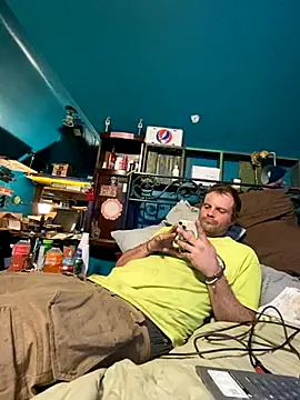 charactrzero online show from October 22, 2025, 9:25 pm