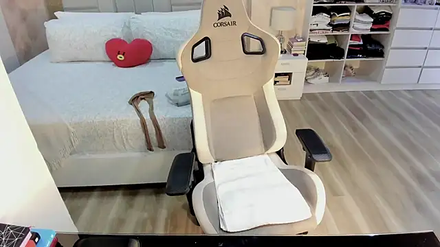 stefializon online show from March 10, 2026, 1:10 am